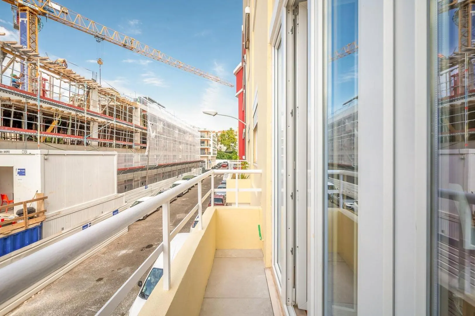 Guestready - Lisbon Living Near Maat Museum 아파트 0*,  포르투갈